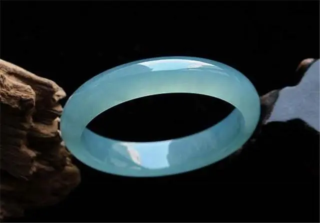 冰種晴水翡翠手鐲 冰種晴水翡翠手鐲