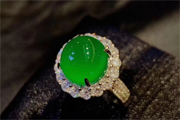 翡翠蛋面 翡翠蛋面